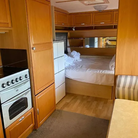 The Black Pearl Caravan *