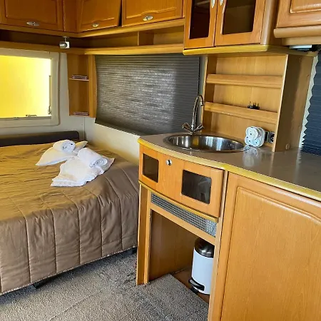 The Black Pearl Caravan *