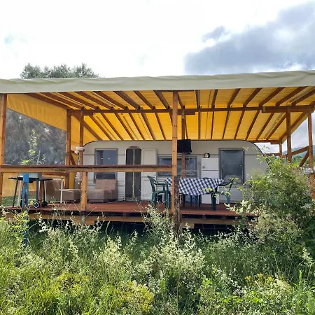 The Black Pearl Caravan Luksustelt *
